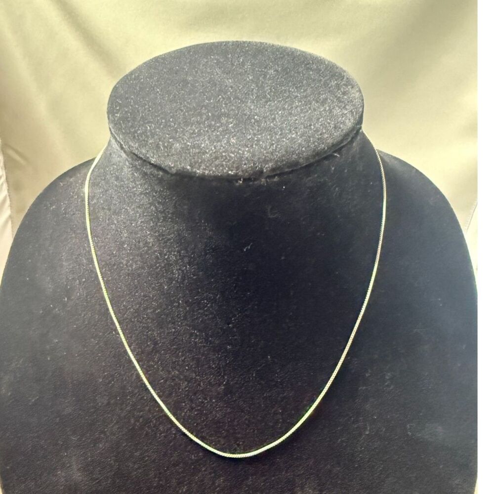 18" Sterling Silver Chain Necklace - Picture 4 of 7